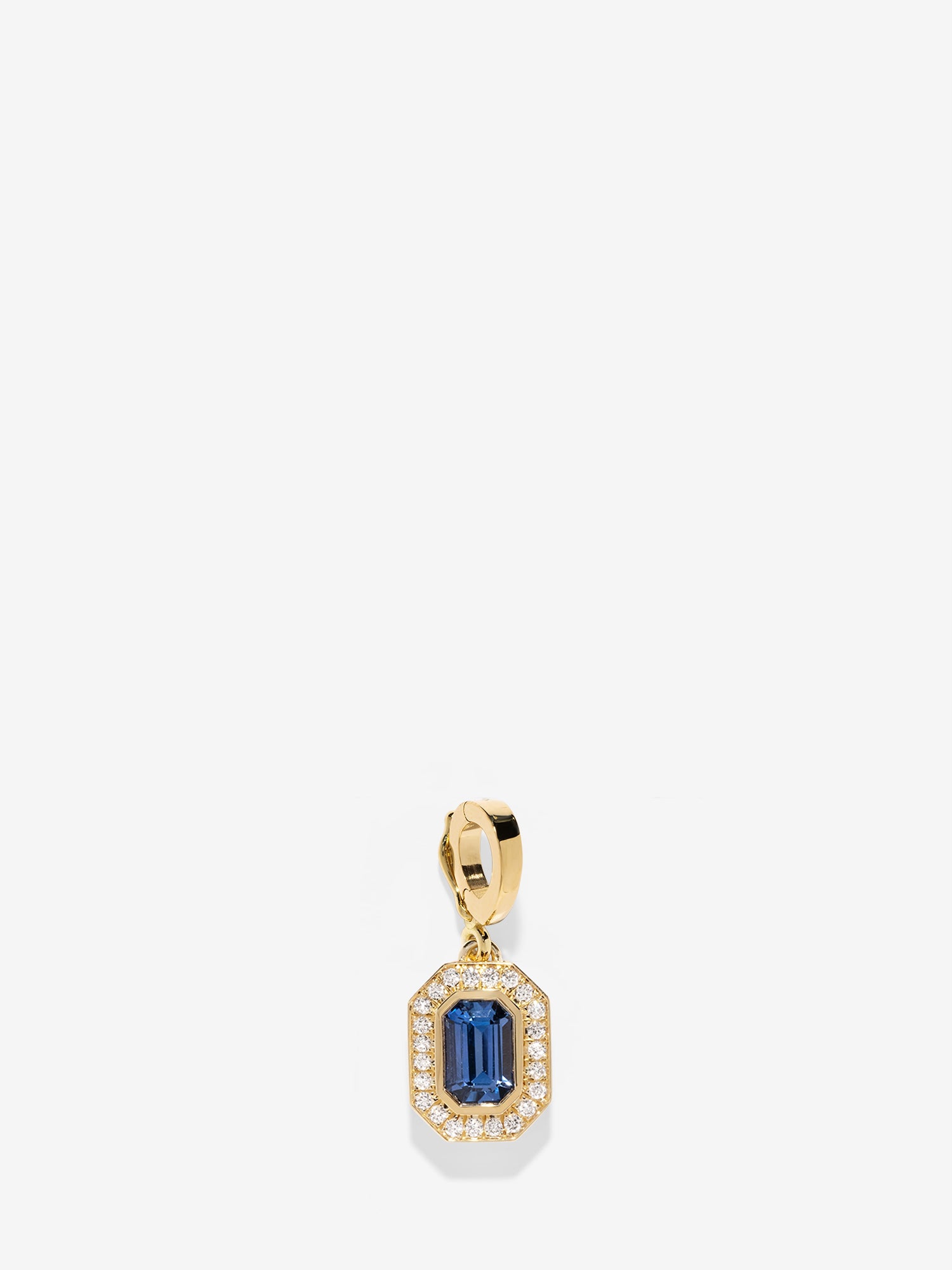 Silhouette Medium Emerald-Cut Sapphire Charm Charm