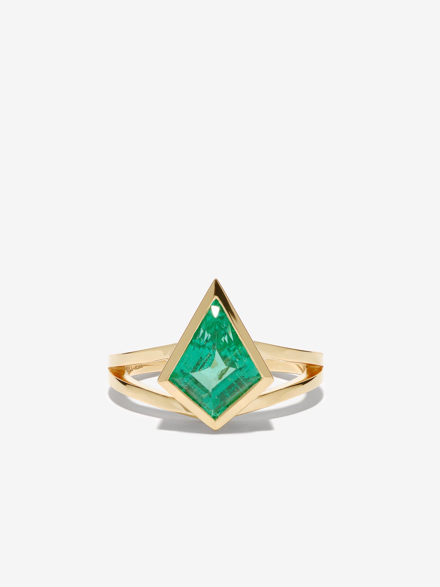Emerald Kite Ring